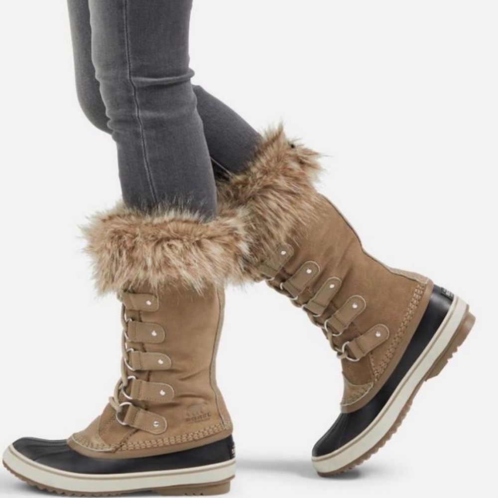 NWT SOREL Women's Joan Of Arctic™ Boot